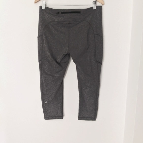 Lululemon Speed Up Crop 21" Heathered Black 12 - Picture 14 of 16